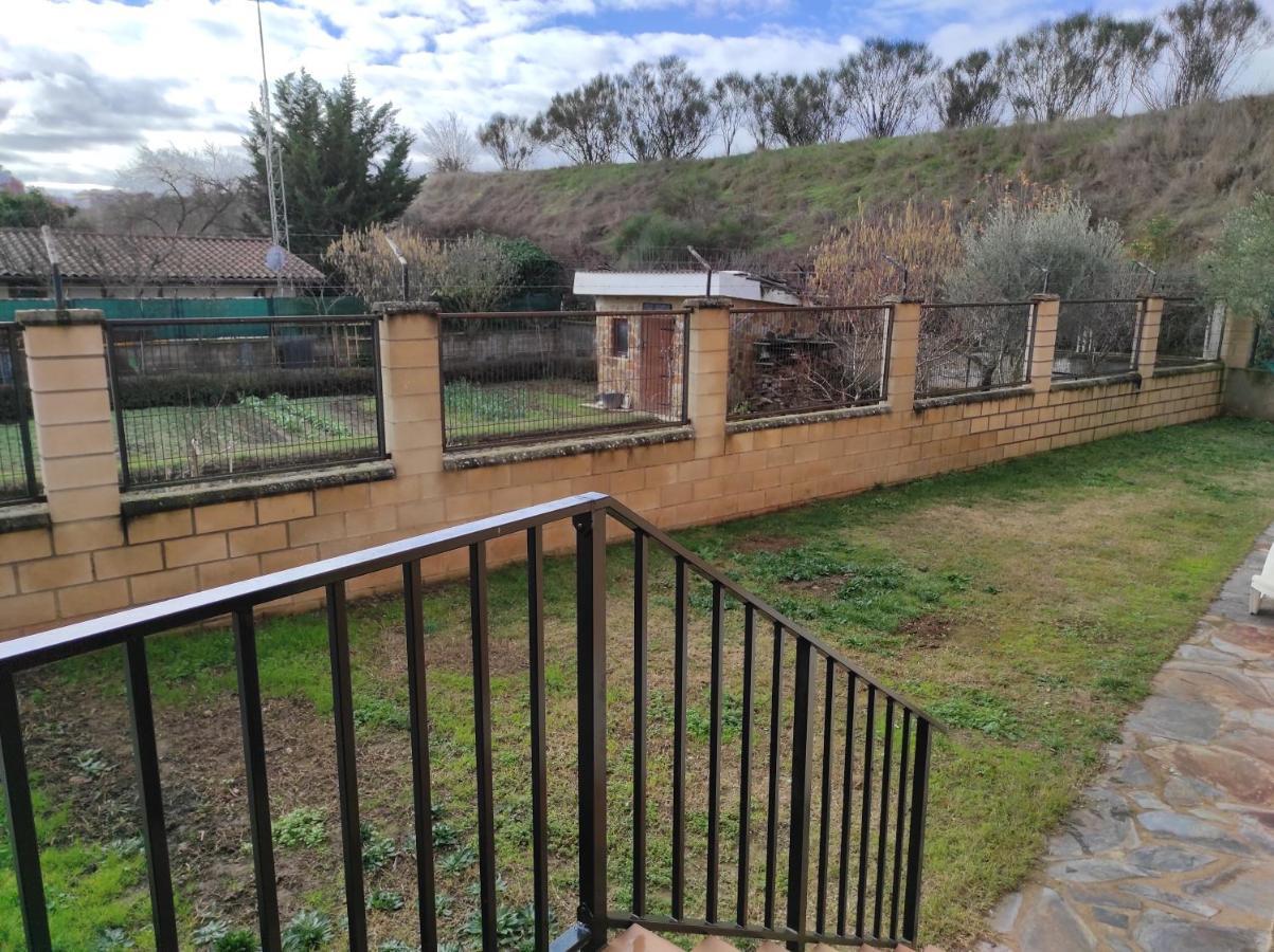 Villa En El Corazon Del Barrio De La Estacion Haro Exterior foto